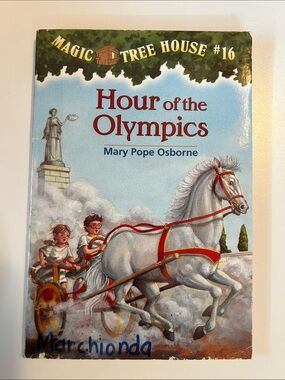Magic Tree House #16: Hour of the Olympics by Mary Pope Osborne - Blue Cover
